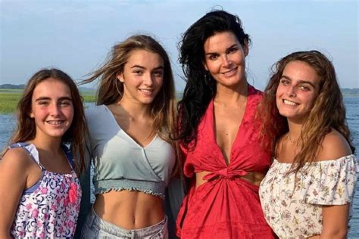 Angie Harmon's Relationships: Past & Present