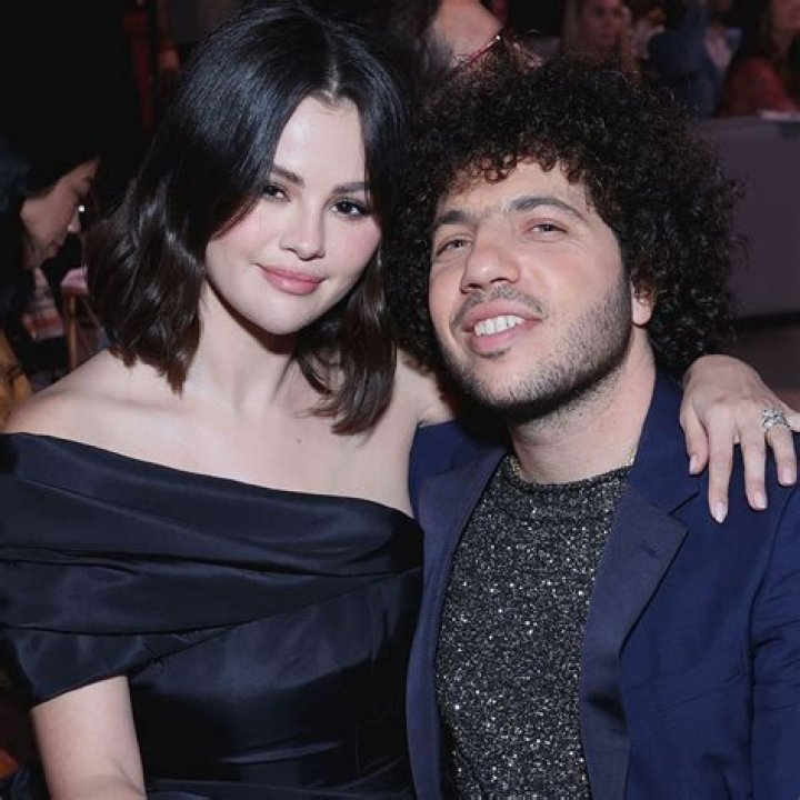 Captivating Moments: Justin Bieber and Selena Gomez Pics