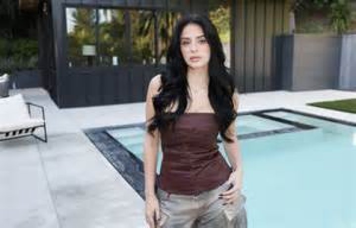 Carmilla Araujo OnlyFans: The Rising Star of Adult Content