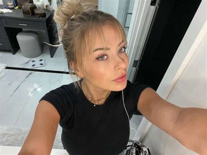 Corinna Kopf Leaked Nudes: A Comprehensive Analysis and Ethical Perspective