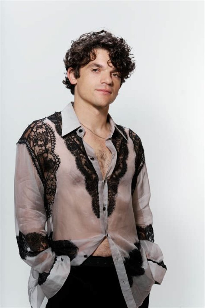 Edward Bluemel Actor: Movies & TV Shows