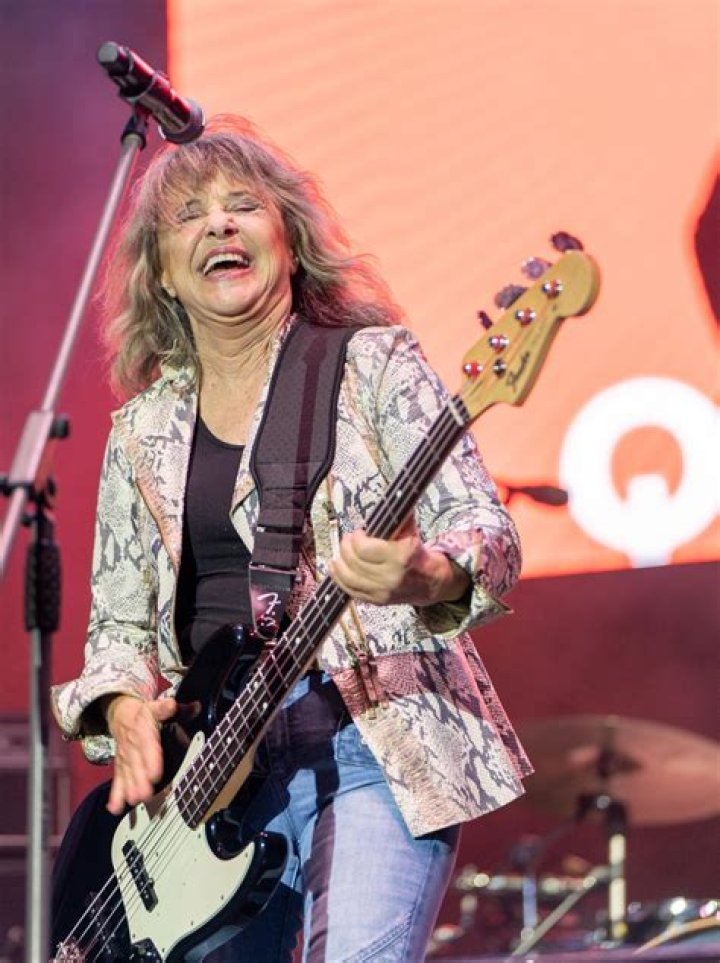 How Old is Suzi Quatro Today? Discovering the Iconic Rocker's Age, Biography, and Legacy