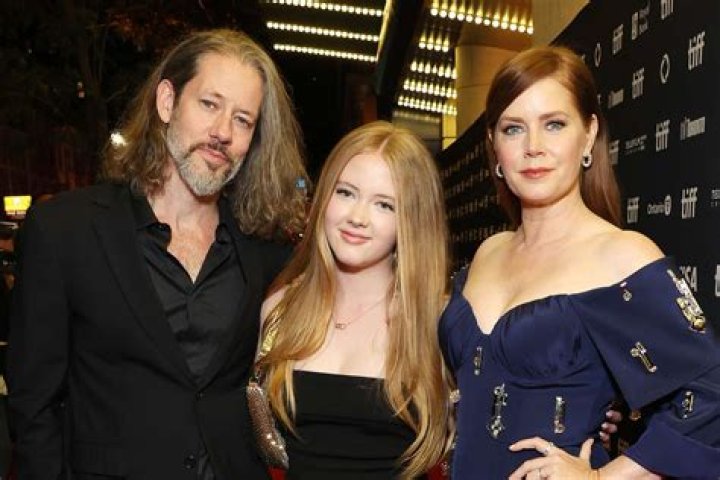 Is Amy Adams Pregnant? Exploring the Rumors and Facts