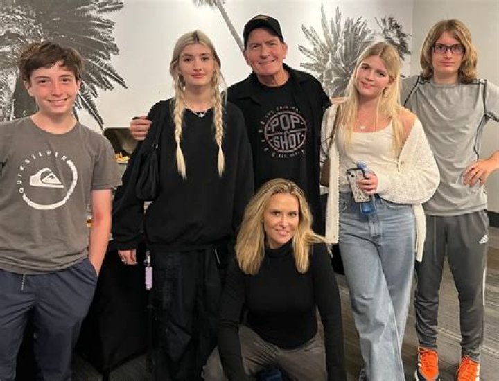 Matthew Perry & Brooke Mueller: Relationship Timeline & Updates
