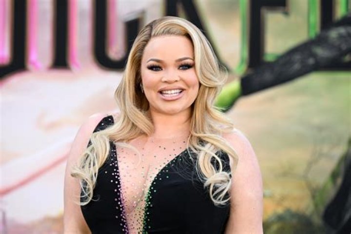 Modern Family Trisha Paytas: A Comprehensive Look at Her Journey, Life, and Legacy