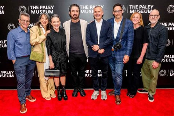 Ray Romano & Everybody Loves Raymond Cast Today - Where Are They Now?