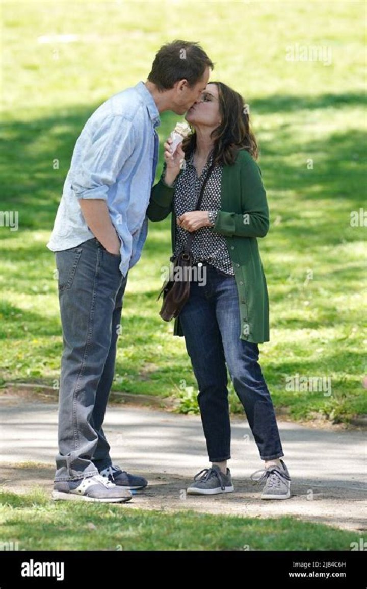 Tobias Menzies & Wife: A Couple's Journey