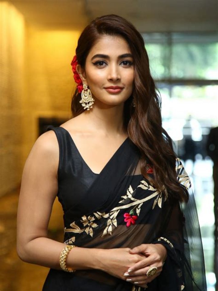 Top Tabu Actresses: Bold Performances & Controversial Roles