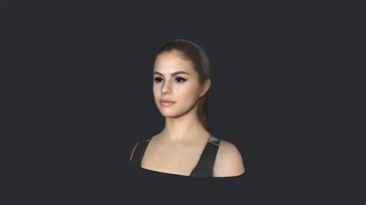 Understanding Selena Gomez's Bust Size and Body Image