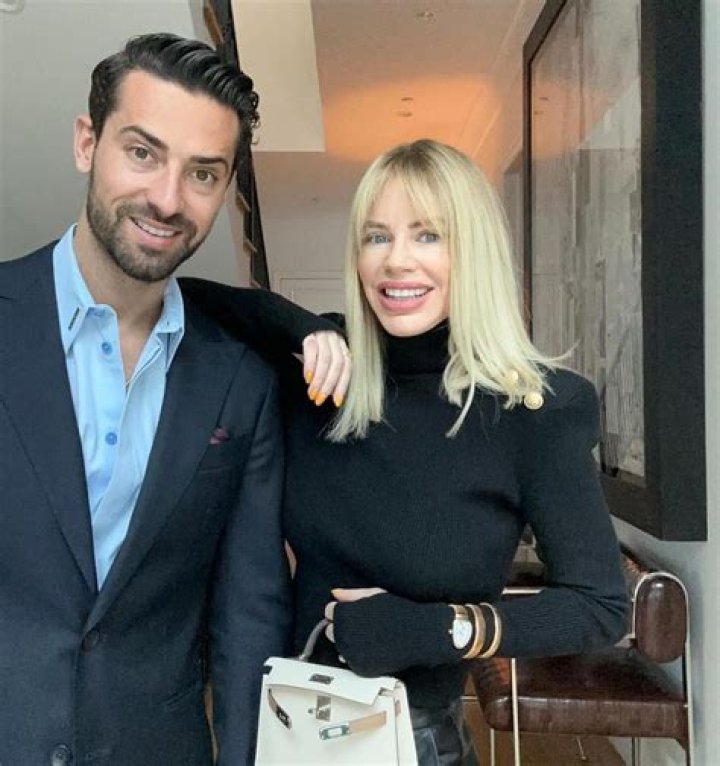 Unveiling Caroline Stanbury's Family History: Roots & Legacy