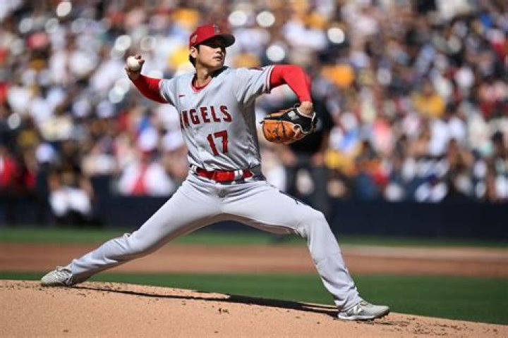 Unveiling the Height of a Baseball Phenomenon: How Tall is Ohtani?