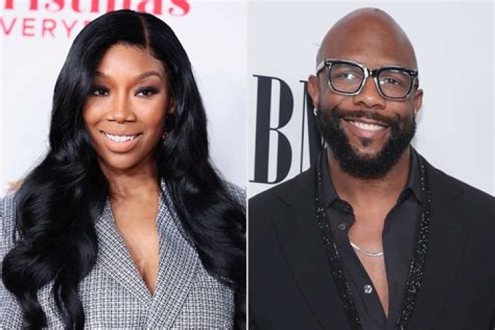 Wanya Morris Wife: Is She Married?